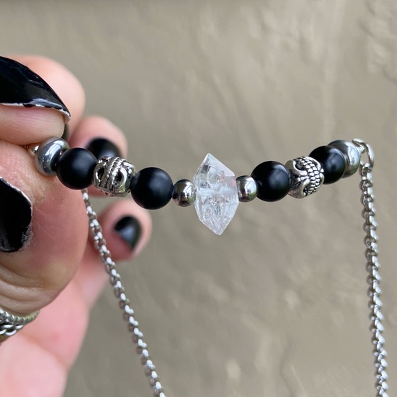 Genuine herkimer diamond & onyx choker necklace - Picture 3 of 16